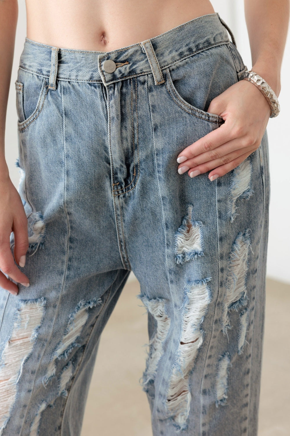 Litz La Washed Barrel Leg High Waist Distressed Jeans